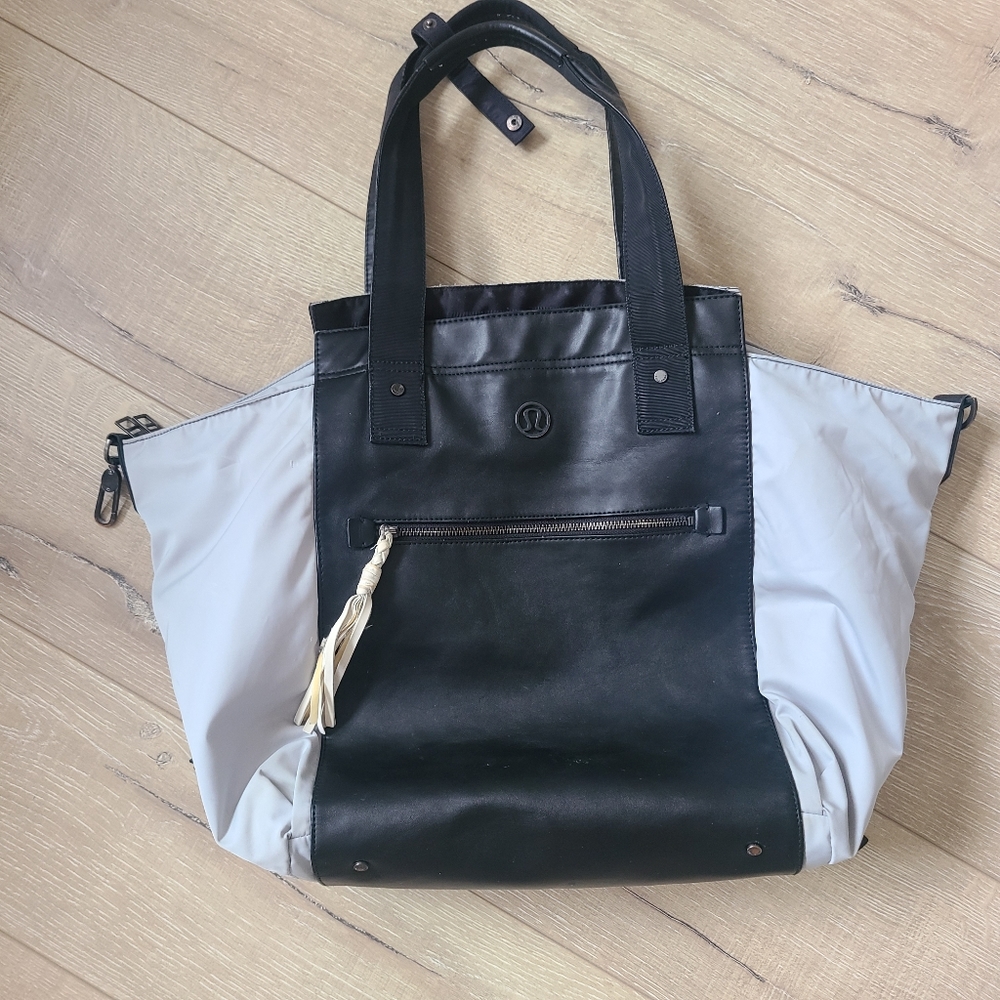 Lululemon Gym/Tote bag